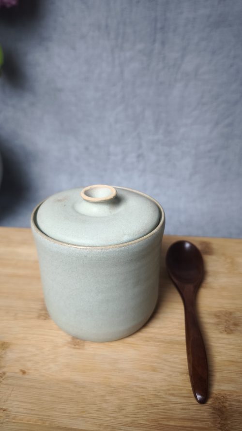 LIDDED JARS