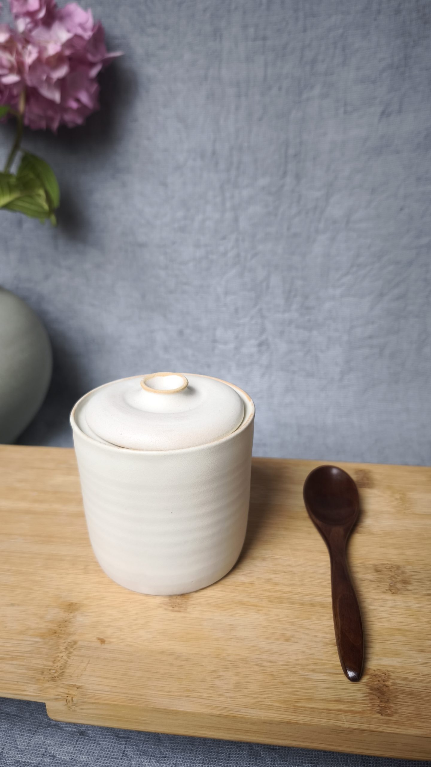 Jar with Lid – Salt & Stone
