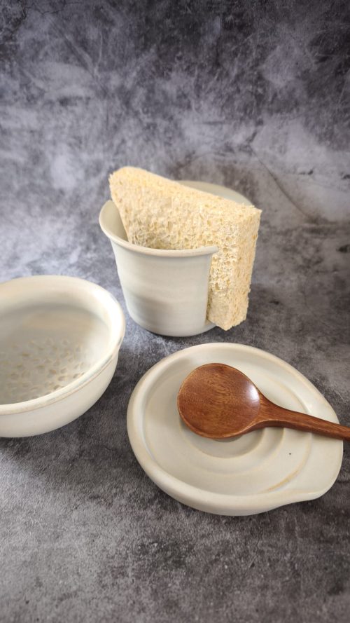 KITCHEN ACCESSORIES